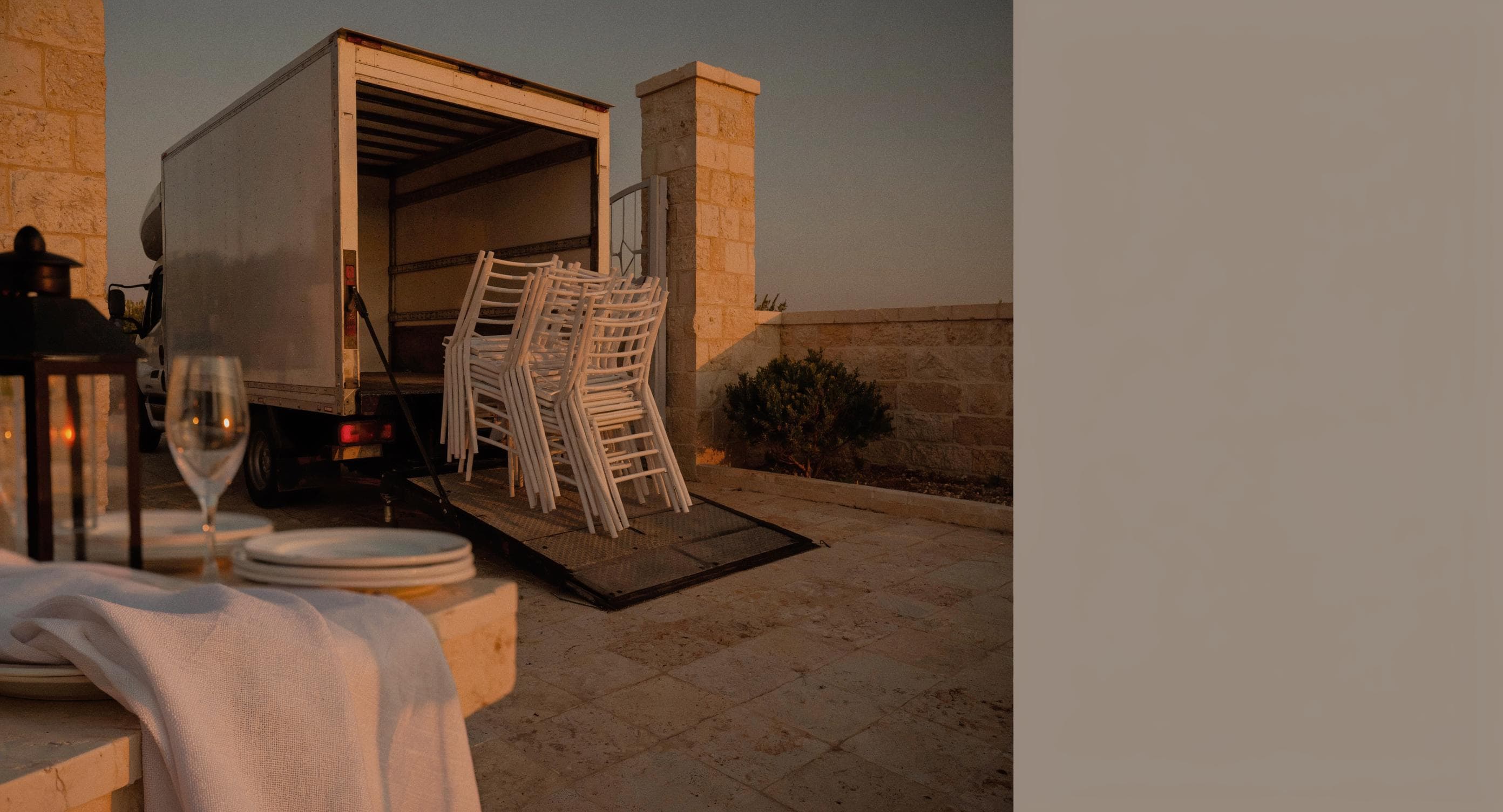 הובלת ציוד לאירועים בטירת כרמל — שירות זמין וחזוק